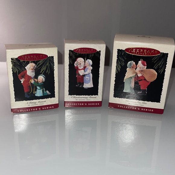 Mr and Mrs Clause Hallmark Ornament Bundle - Picture 1 of 7